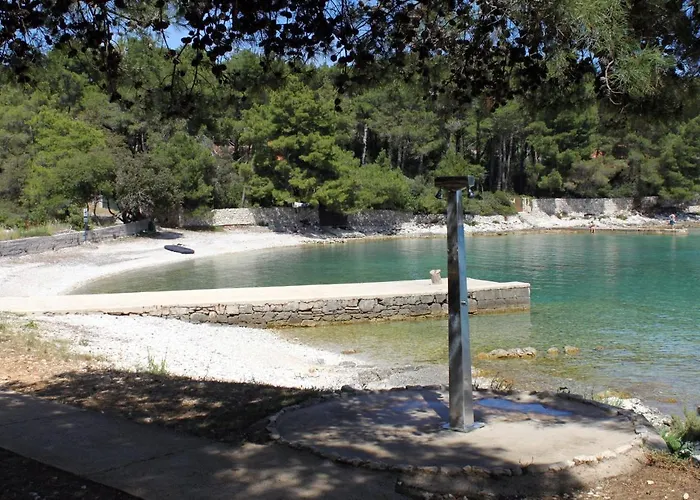 With A Parking Space Artatore, Losinj - 7938 Čunski