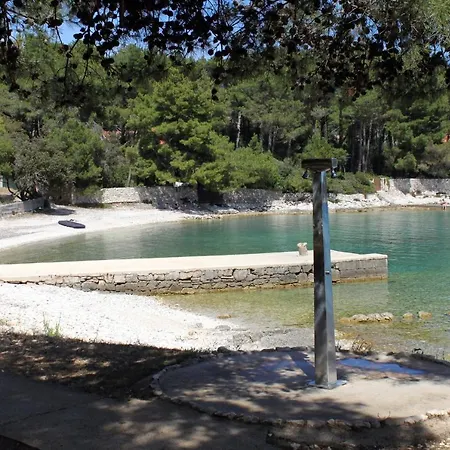With A Parking Space Artatore, Losinj - 7938 Čunski
